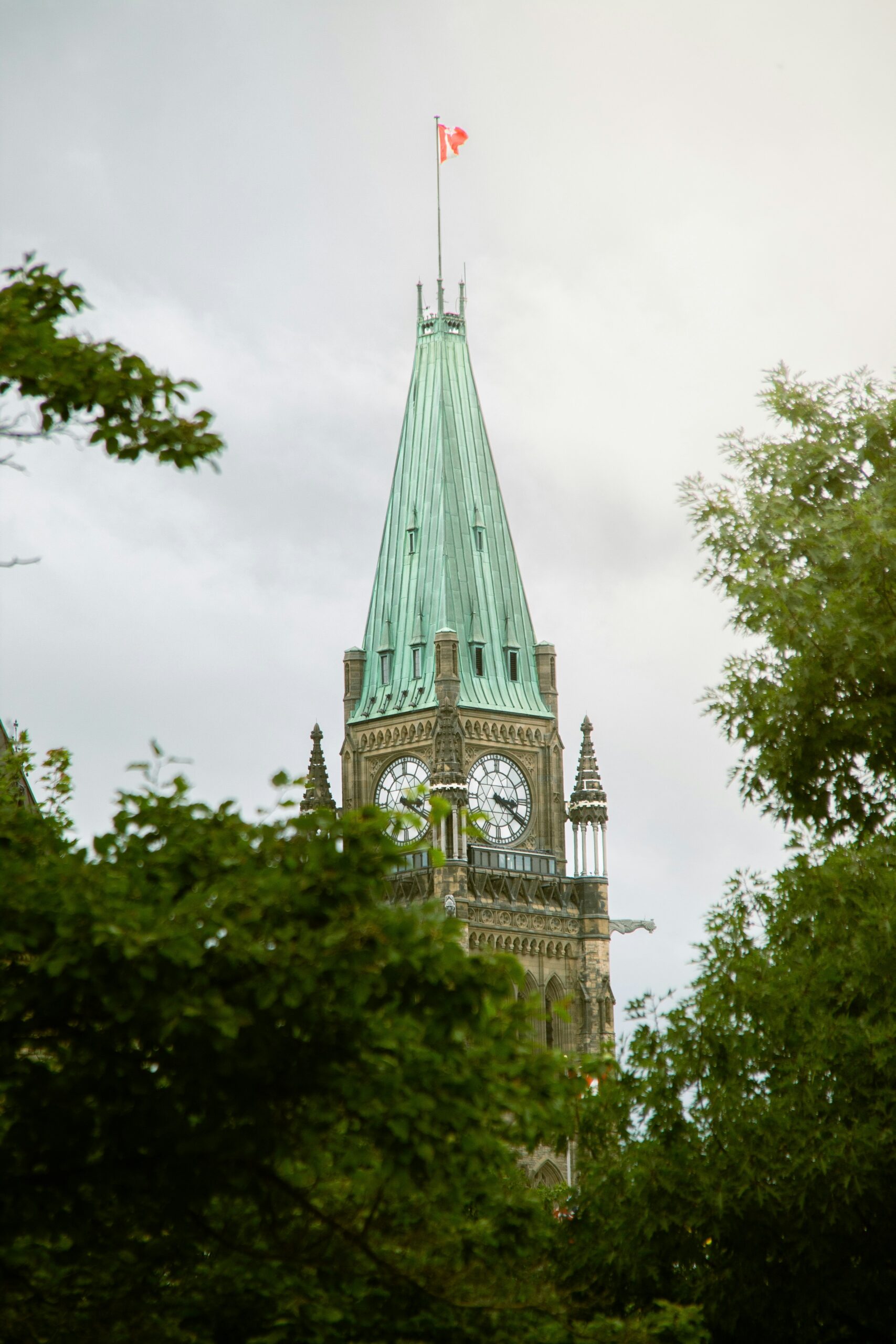 an image of the parliament building in canada to represent the changes to the Stress Test for Uninsured Mortgages.